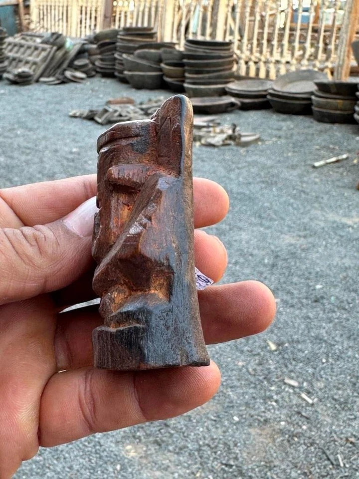 Antique 1750's Old Wooden Rare Hand Carved Hindu God Ganesha Sculpture - Image 3 of 4