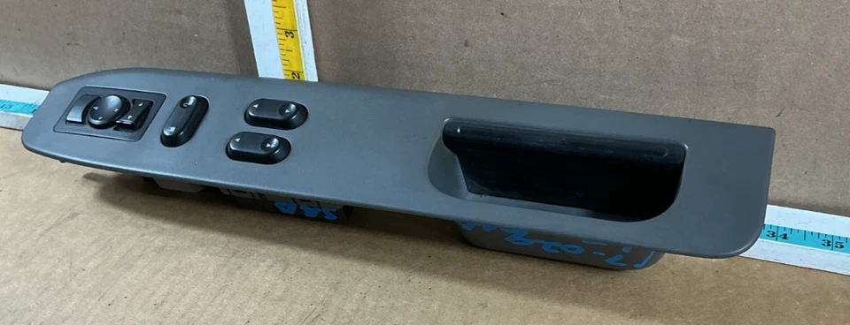 Interruptor de control de ventana maestra del lado del conductor Ford Freestar 2004-2005 3F23-14A665 OEM Foto 3 de 4