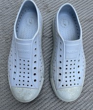 Native Jefferson Kids Junior Shoes Sky Blue Perforated Slip On Water Shoes Sz J4