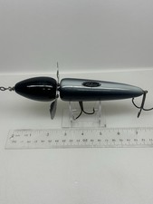 Le Lure Wood Globe Glow In The Dark Musky Muskie