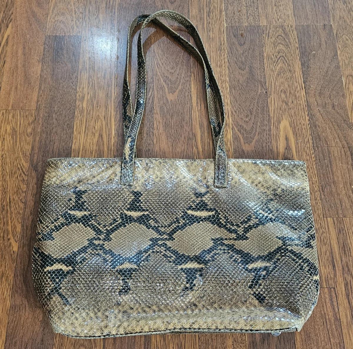 Charles David Vintage Croc-Embossed Genuine Patent Leather Shopper CHARLES DAVID Tote Bags for Women for sale | eBay main image 4