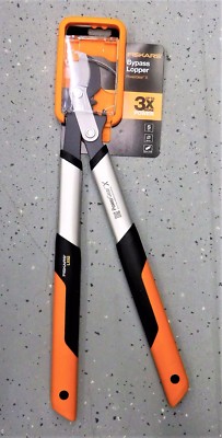 Fiskars PowerGear  X Bypass-Getriebeastschere LX92-S für frisches Holz