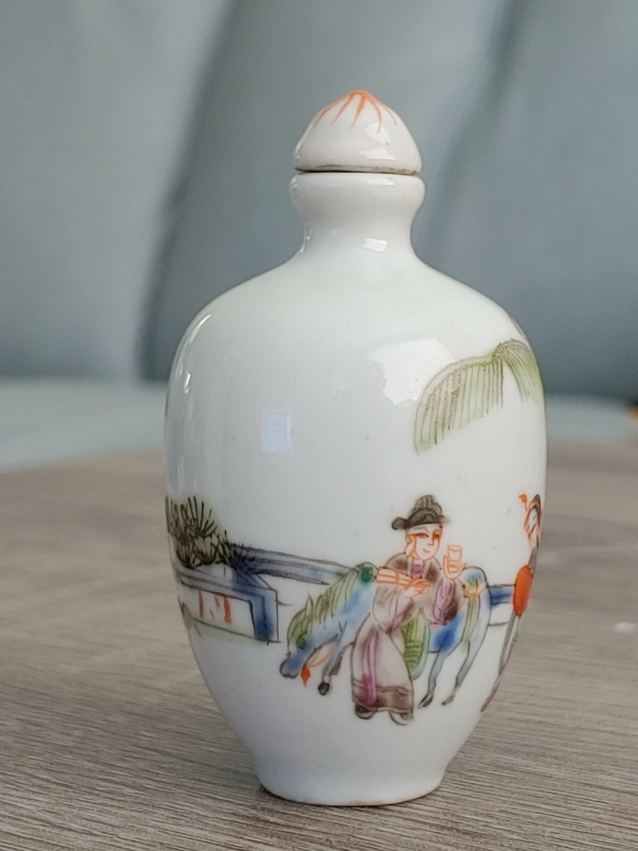 清同治粉彩瓷鼻烟壶19th C Chinese Tongzhi Famille Rose Porcelain