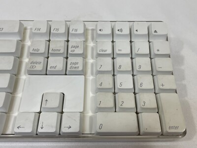 Apple Bluetooth Wireless Keyboard 1st Generation White A1016