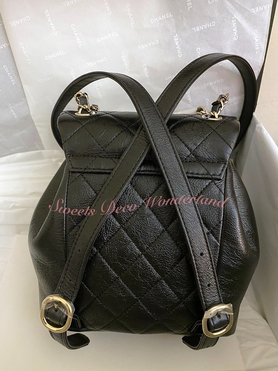 100% AUTH CHANEL CC LOGO BLACK QUILTED AGED CALFSKIN DUMA  display picture 1