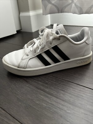 adidas gazelle silver green womens ADIDAS ORIGINALS PARIS W  Simple Caracters