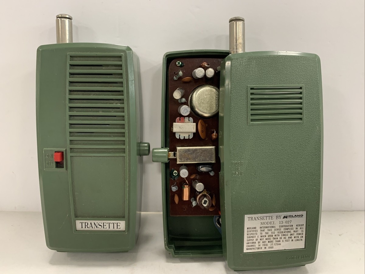 Vintage 1970's TRANSETTE by MIDLAND International Transistor