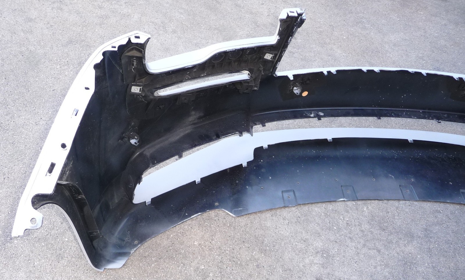 2017-2018 Rolls Royce Wraith RR5 Dawn RR6 Front Bumper Cover 51117397114 OEM OE
