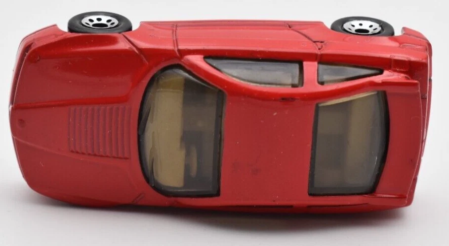 Matchbox Superfast Alfa Romeo SZ rosso. 1/56. Prodotto in Cina. - Immagine 3 di 4