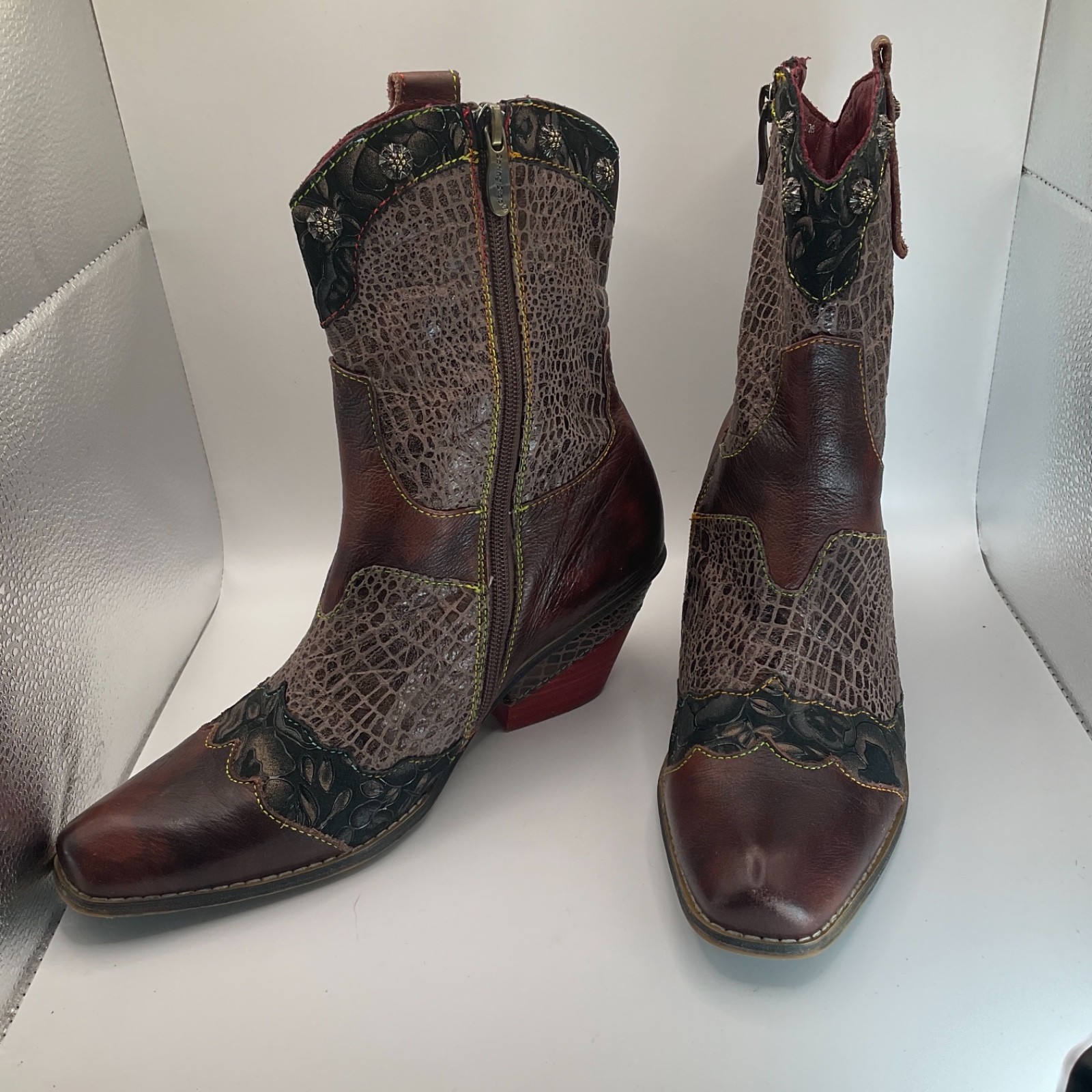 L'Artiste Spring Step Patchwork Snake Print Leath… - image 3