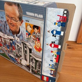 Lego Creator Expert Town Plan 10184 w/Box & Manual Used from Japan