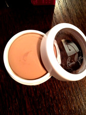 Ben Nye Premiere Color Ultraceal UC-2 No.2 .3oz New/ Old Stock