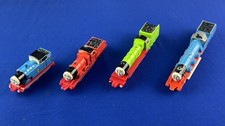 ERTL THOMAS JAMES HENRY GORDON / Vintage Plastic Thomas Friends trains 1980s