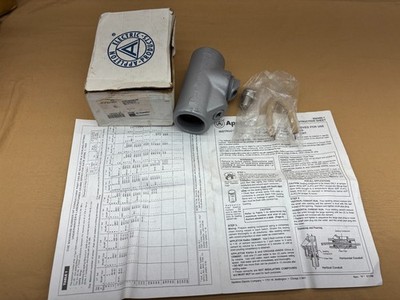 Appleton Electric Products EYD5 Female Drain Sealing Hub Vertical & Horizontal