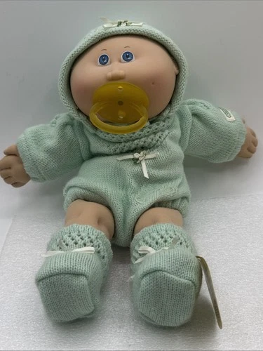 1986 Cabbage Patch Beanie Butt Baby 11” Pacifier Dimple Knitted Outfit Mold #6