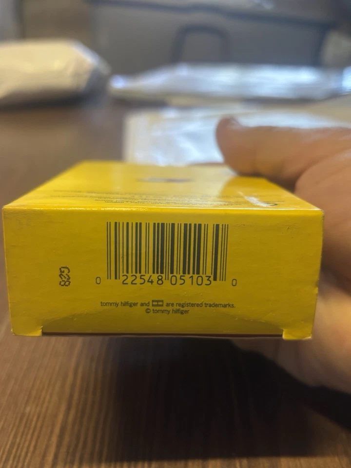 Athletics by Tommy Hilfiger 3.4 oz / 100 ml spray de colonia para hombre Foto 3 de 4