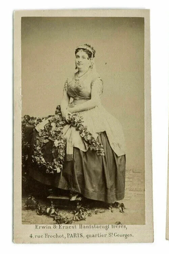 CDV Photo – Célina Montaland – Actress & Singer – L. Crémière, Paris c.1864 - Picture 2 of 8