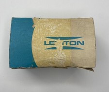 10 LEVITON 13053-UN FLUORESCENT LAMPHOLDER NEW COME W/Bulbs