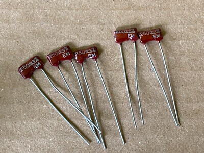 5 NOS Vintage EM 250 pf 500v Silver Mica Capacitors .00025 uf 3% ElMenco (Qty)