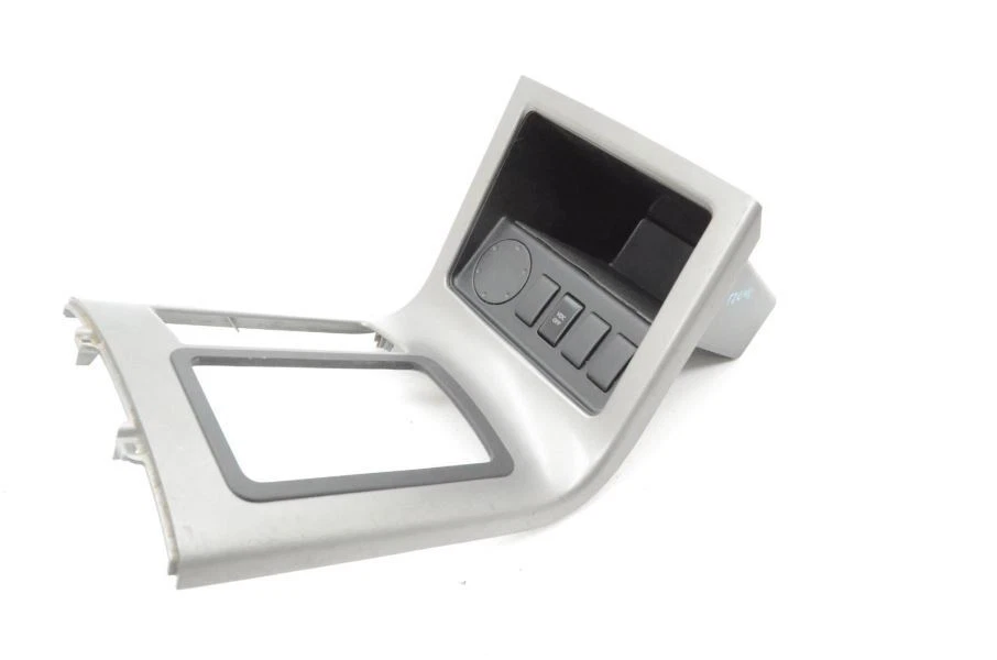 2005-2009 NISSAN PATHFINDER AUTOMATIC SHIFTER BEZEL GRAY 96941EA100 - Image 2 of 4