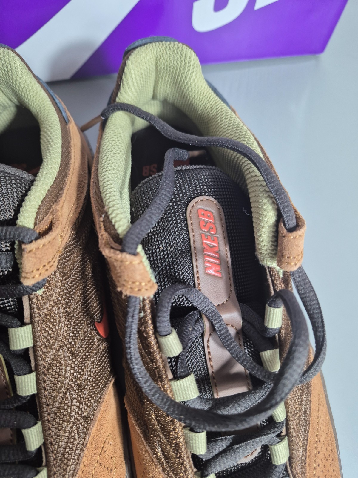 Nike SB Vertebrae Shoes Cacao Wow Brown-Dragon Red Sz 11 FD4691-200 NEW WITH BOX