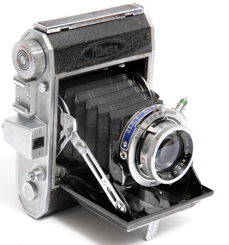 @ Suruga Seiki Mihama Six camera w. Mihama Anastigmat 3.5/75mm DEFECT