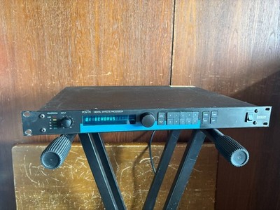 Lexicon PCM 70 Digital Effects Processor VER 3.01