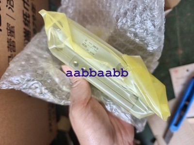1PCS NEW SMC MXQ16L-30P Slide Cylinder #GL