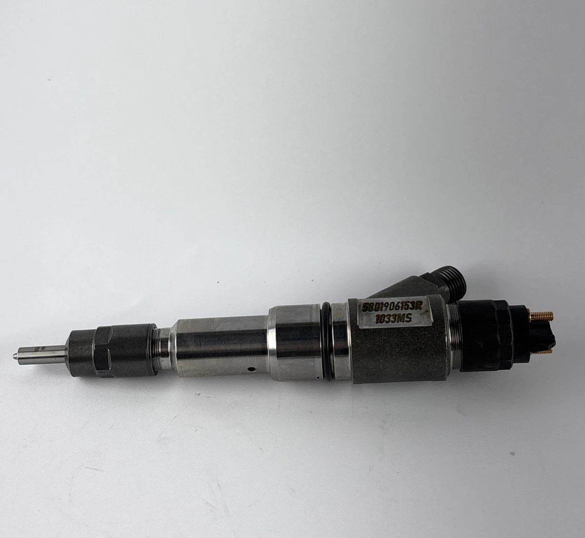 Inyector de combustible remanufacturado 5801906153R CNH Case New Holland foto 1
