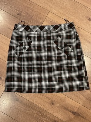 Brand new Red & Black checked 18'' above knee skirt  Lined Matalan Size 14 Skirt