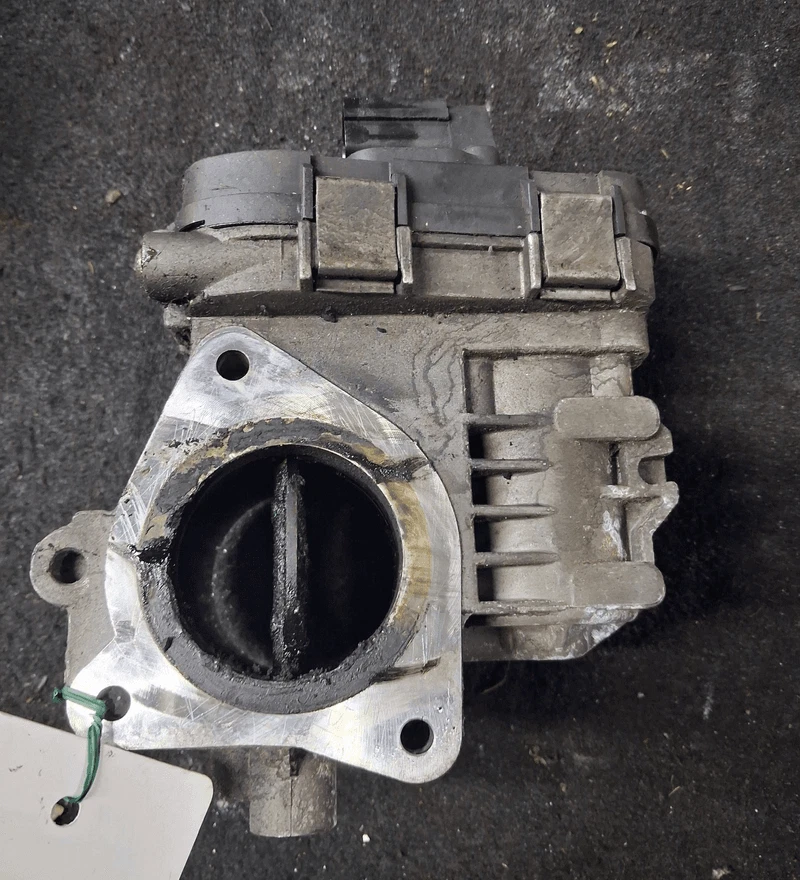 Corpo farfallato SAAB 9.3 2a Serie 1.9 TiD 16V Ber. 4p/d/1910cc - Immagine 2 di 4