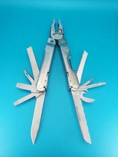Leatherman Stainless Steel Super Tool 300 Multitool!
