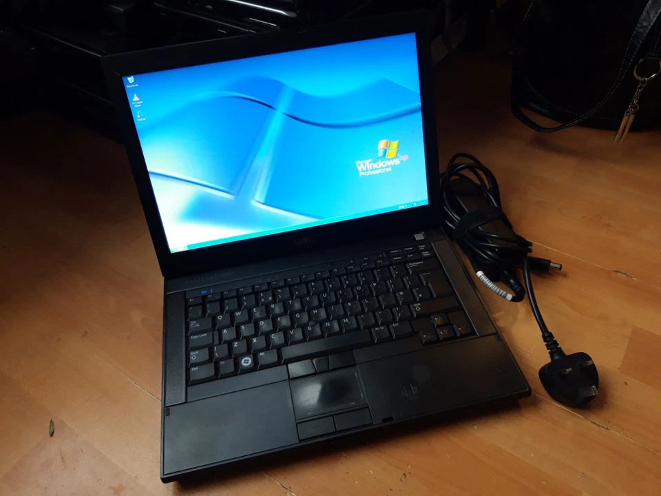 VERY FAST Dell Windows XP Laptop: 2.53GHz + 500GB HDD + 4GB RAM +Firewire (D2) - Image 4 of 4