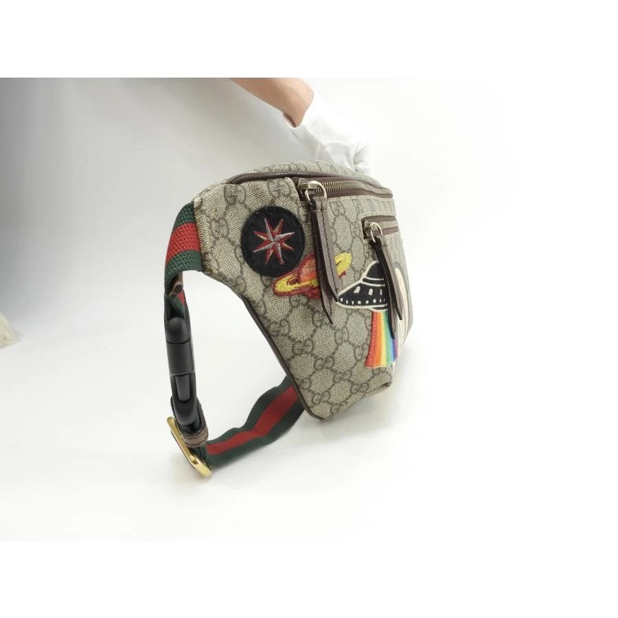 Gucci UFO Belt Bag in Grey GG Supreme for Men Courier Style