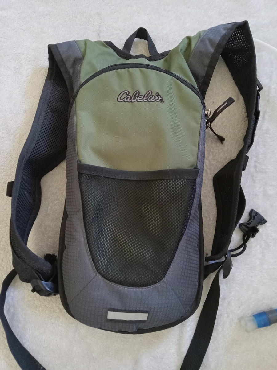 CABELA'S Camel BACK Water Bladder Hydration Backpack Outdoor Hiking Camping  Bag
