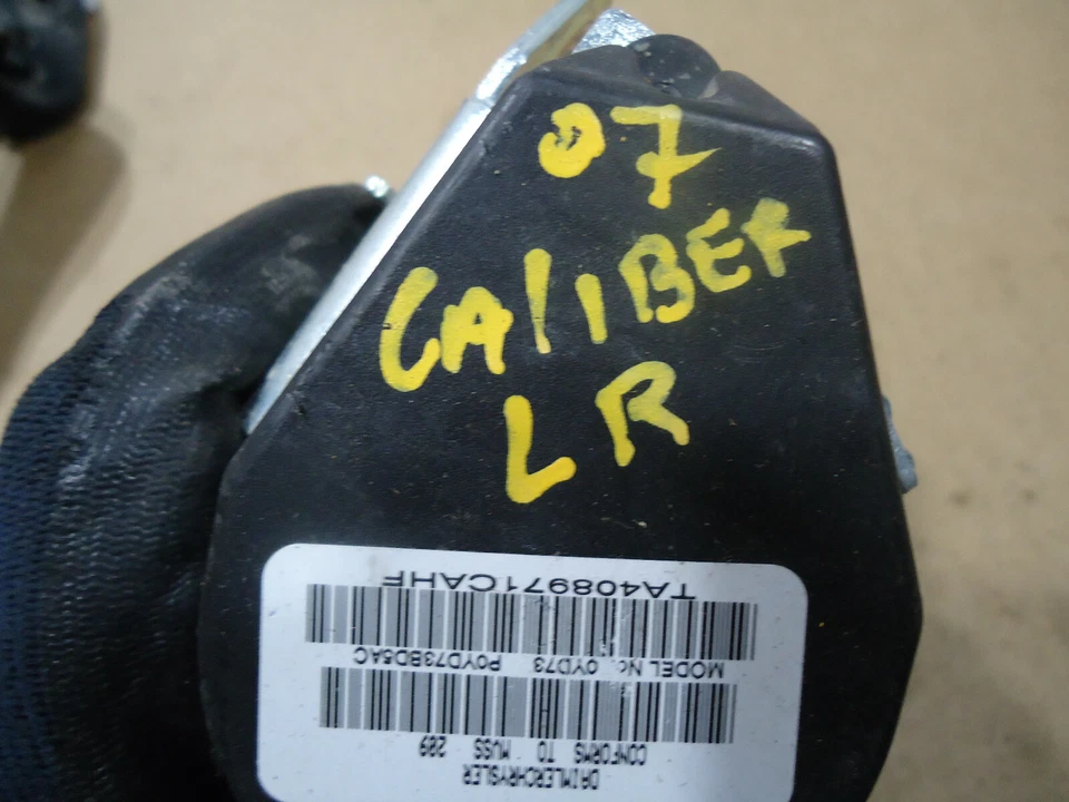 Dodge Caliber 2007 cinturón de seguridad trasero izquierdo izquierdo Foto 2 de 4