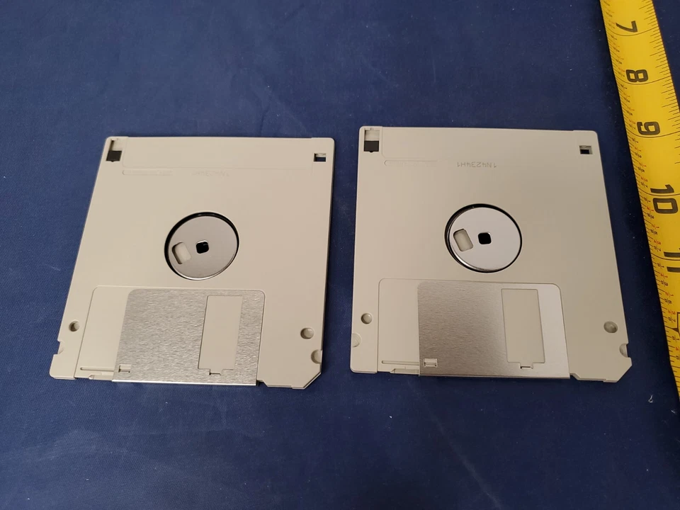 Microsoft True Type Font Pack 2 for Windows 3.5" Floppy Disk VTG 1992 - Image 4 of 4