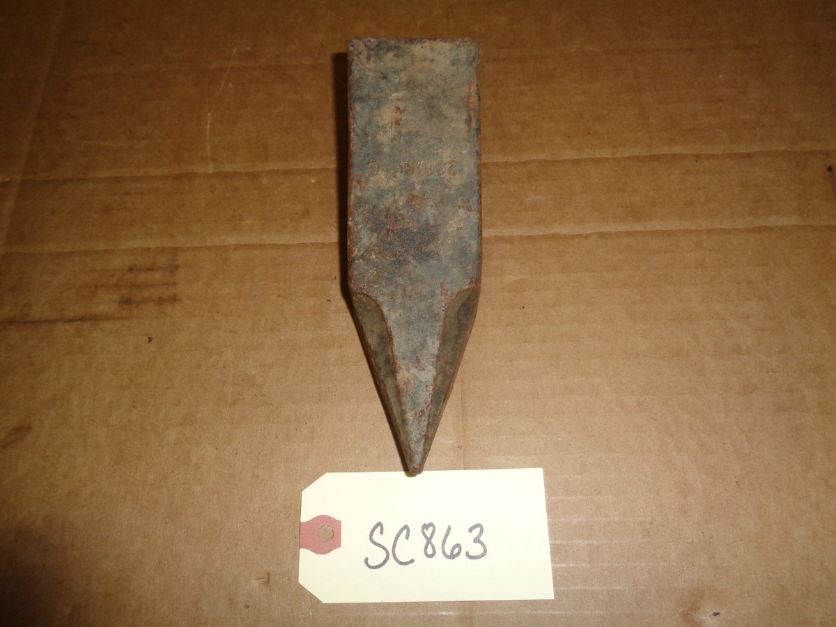 Single Tiger Tooth 10499 Construction Excavator Tractor Bucket