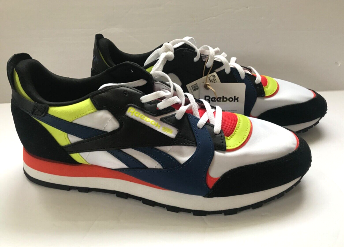 Reebok CLASSIC LEATHER Running/ Course A Pied Sneakers Reebok CLASSIC LEATHER Running/ Course A Pied Sneakers