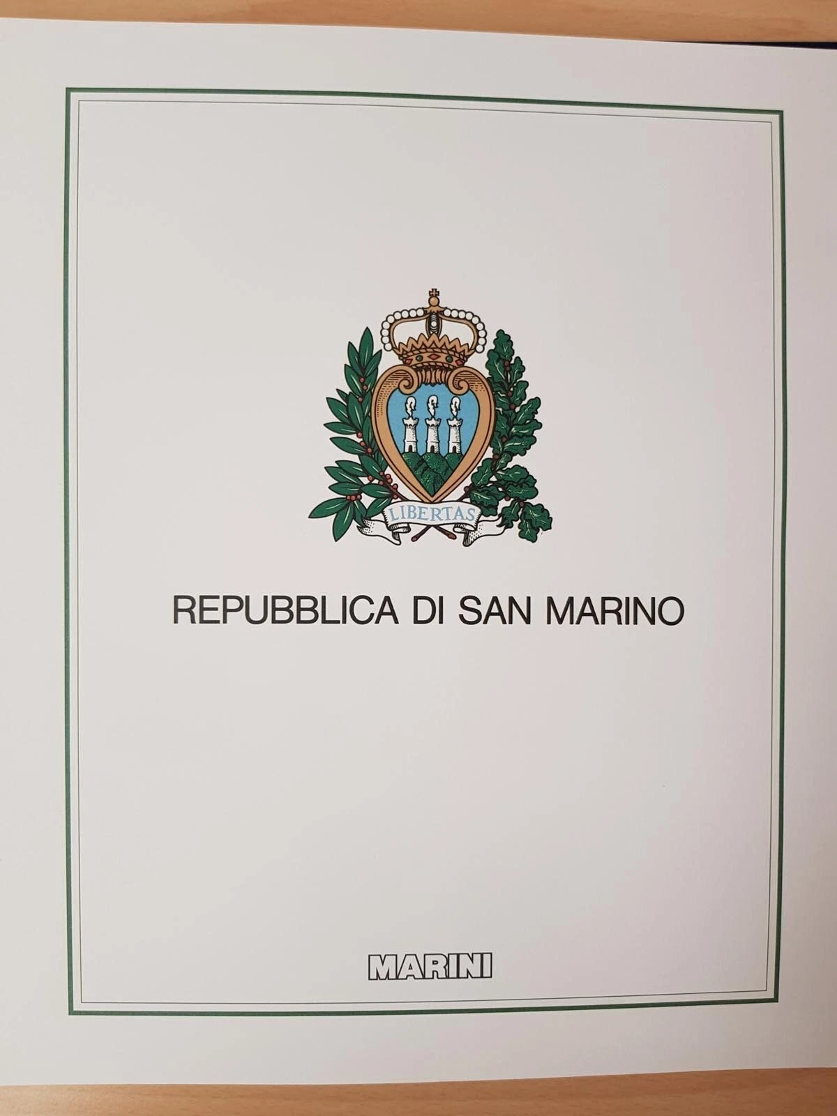 Foto 3 di 12