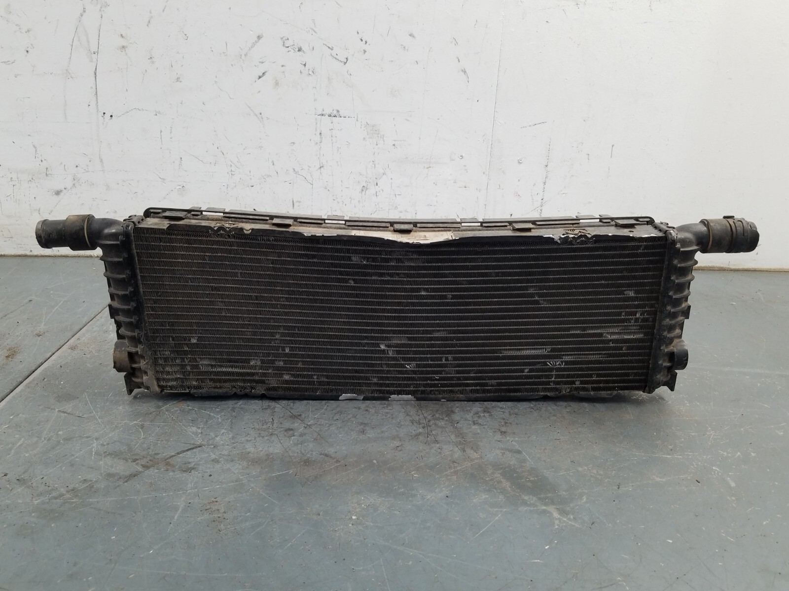 2016 Porsche 911 GT3 RS Center Radiator - Damage #2420 P8