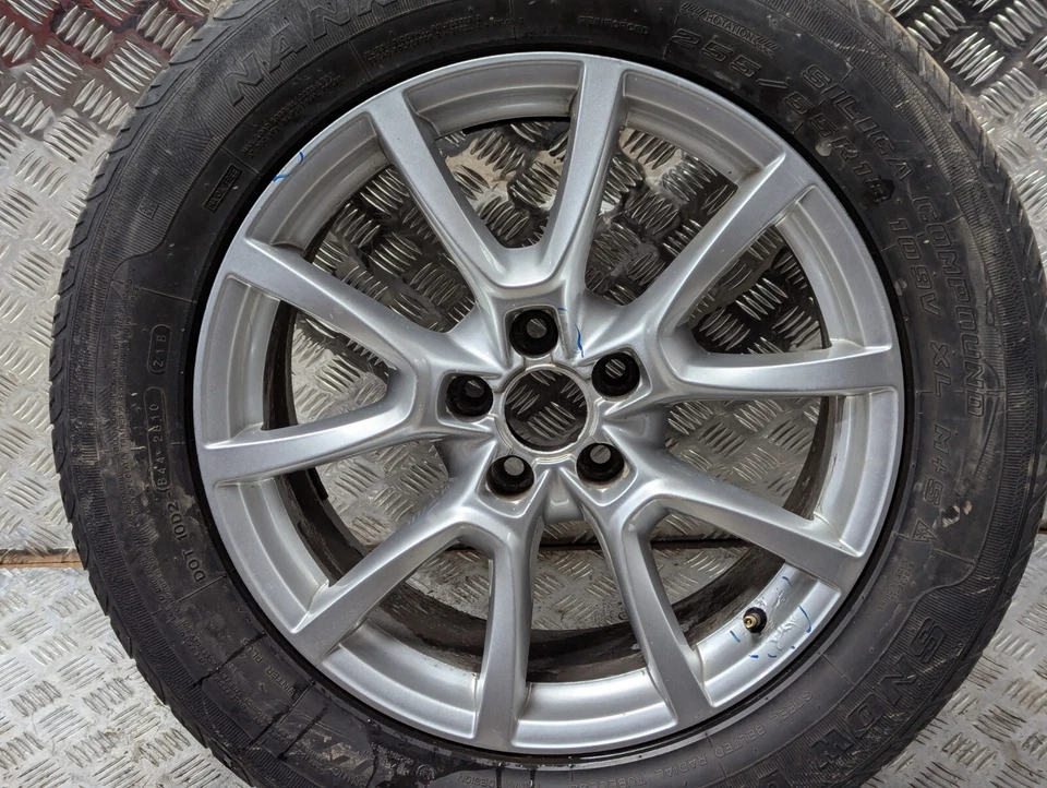 Audi Q5 Alufelge & Reifen 255/55/R18 18'' 8J ET39 4,01M 8R0601025AQ MK1 8R 2013 - Bild 2 von 4