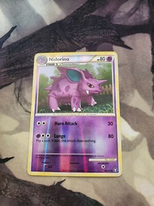 Pokemon - Nidorino 46/102 Reverse Holo HGSS Triumphant NM