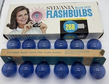 Vintage Sylvania Blue Dot FP 26B Flashbulbs Blue Color 12 Unused Original Box