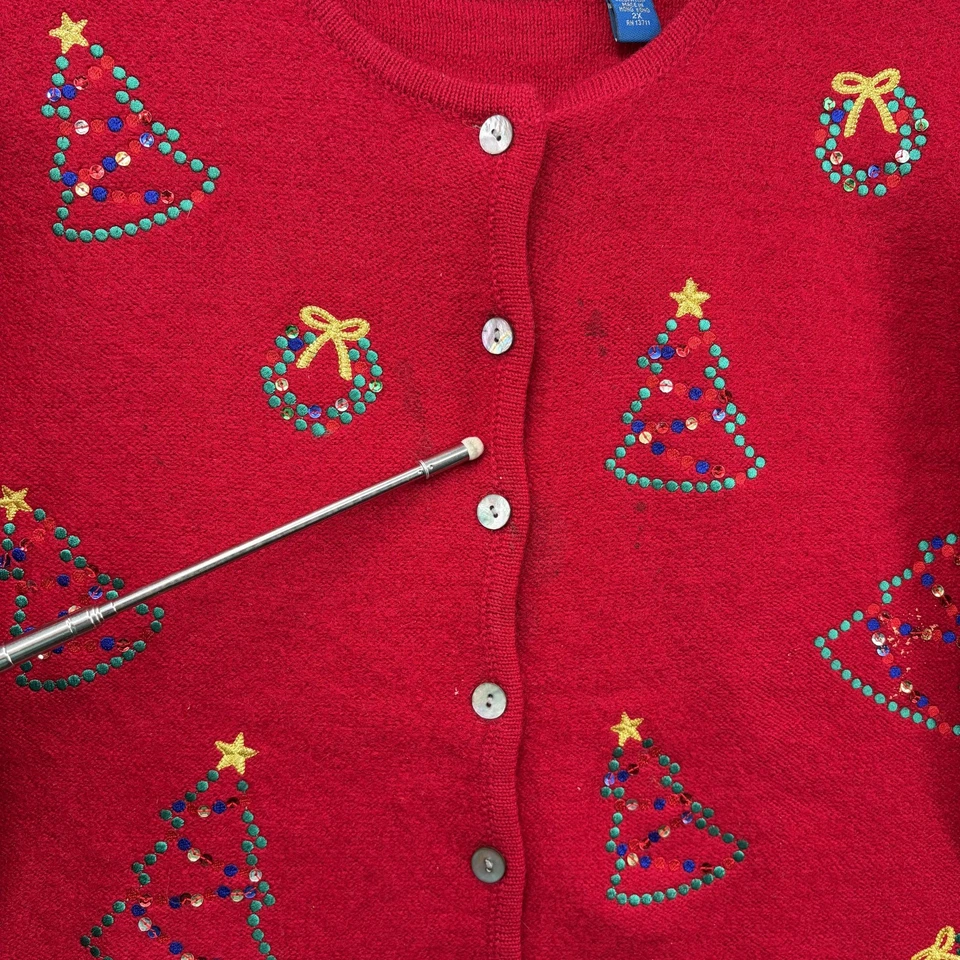 Cárdigan Suéter Karen Scott Lana Árboles de Navidad Coronas Mujer 2X Lentejuelas Rojas Foto 4 de 4