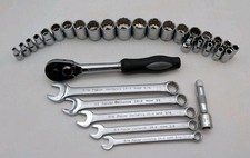 Popular Mechanics Mixed Tool Lot 32 Pieces Wrenches Socket Set. Vgc