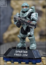 HALO MEGA  CONSTRUX SPARTAN CENTURION FRED-104 MINI FIGURE BLUE TEAM DYH87 STAND