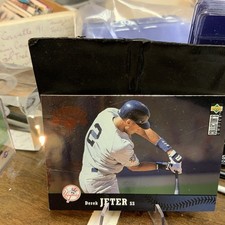 1997 Collector's Choice #331 Derek Jeter Crease