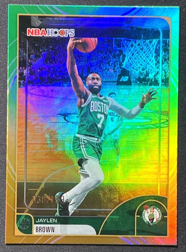 2025 Topps NBA Hoops Basketball Rainbow Gold & Green Jaylen Brown #135