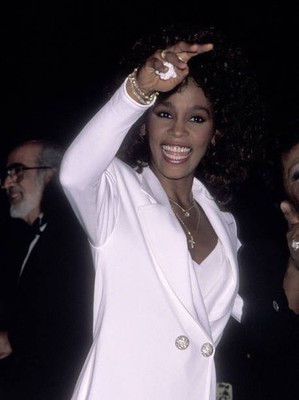 Singer Whitney Houston attends Dionne Warwick and The Warwic - 1989 Old Photo 5